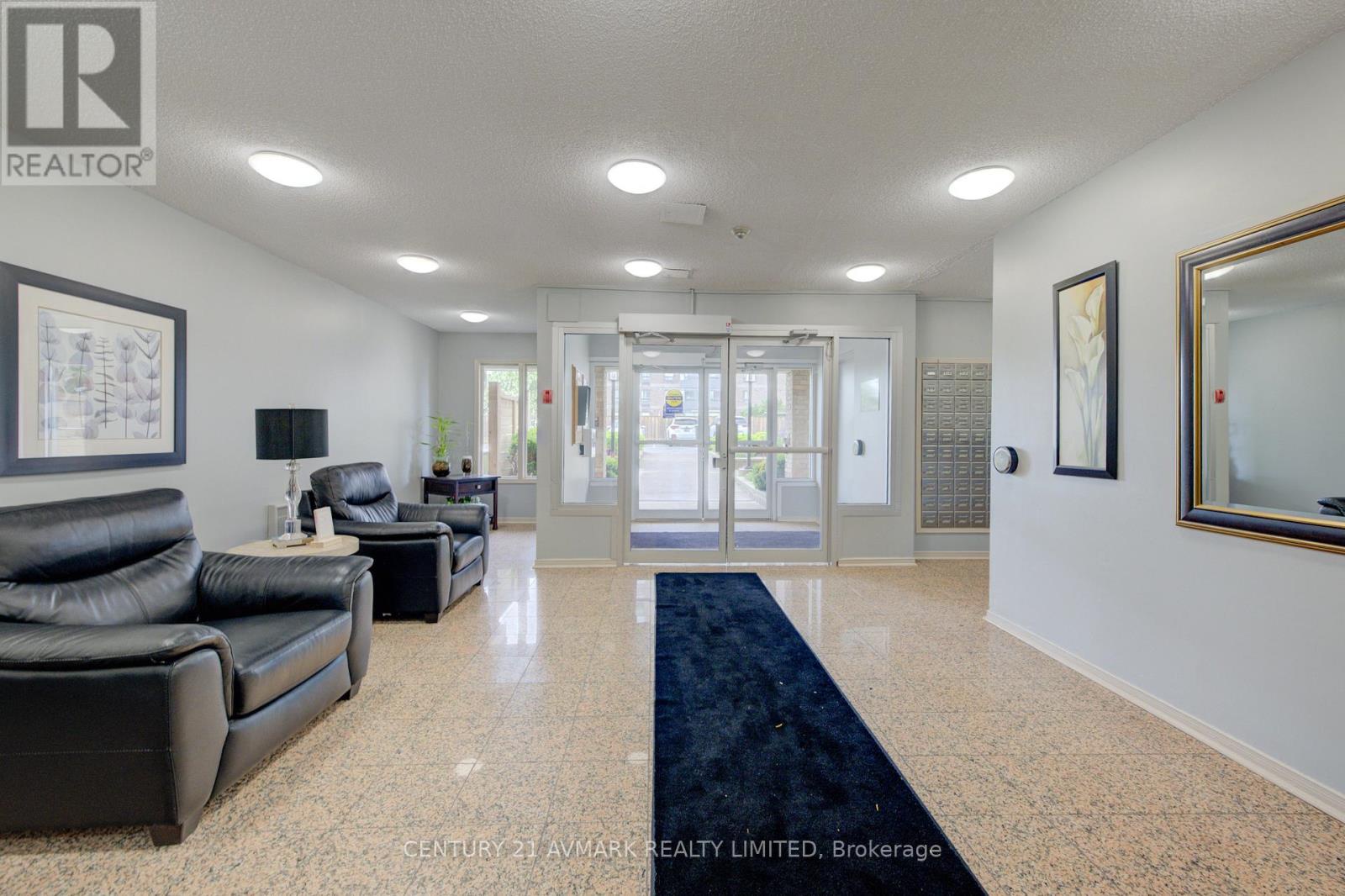 205 - 78 Roehampton Avenue, St. Catharines (carlton/bunting), Ontario