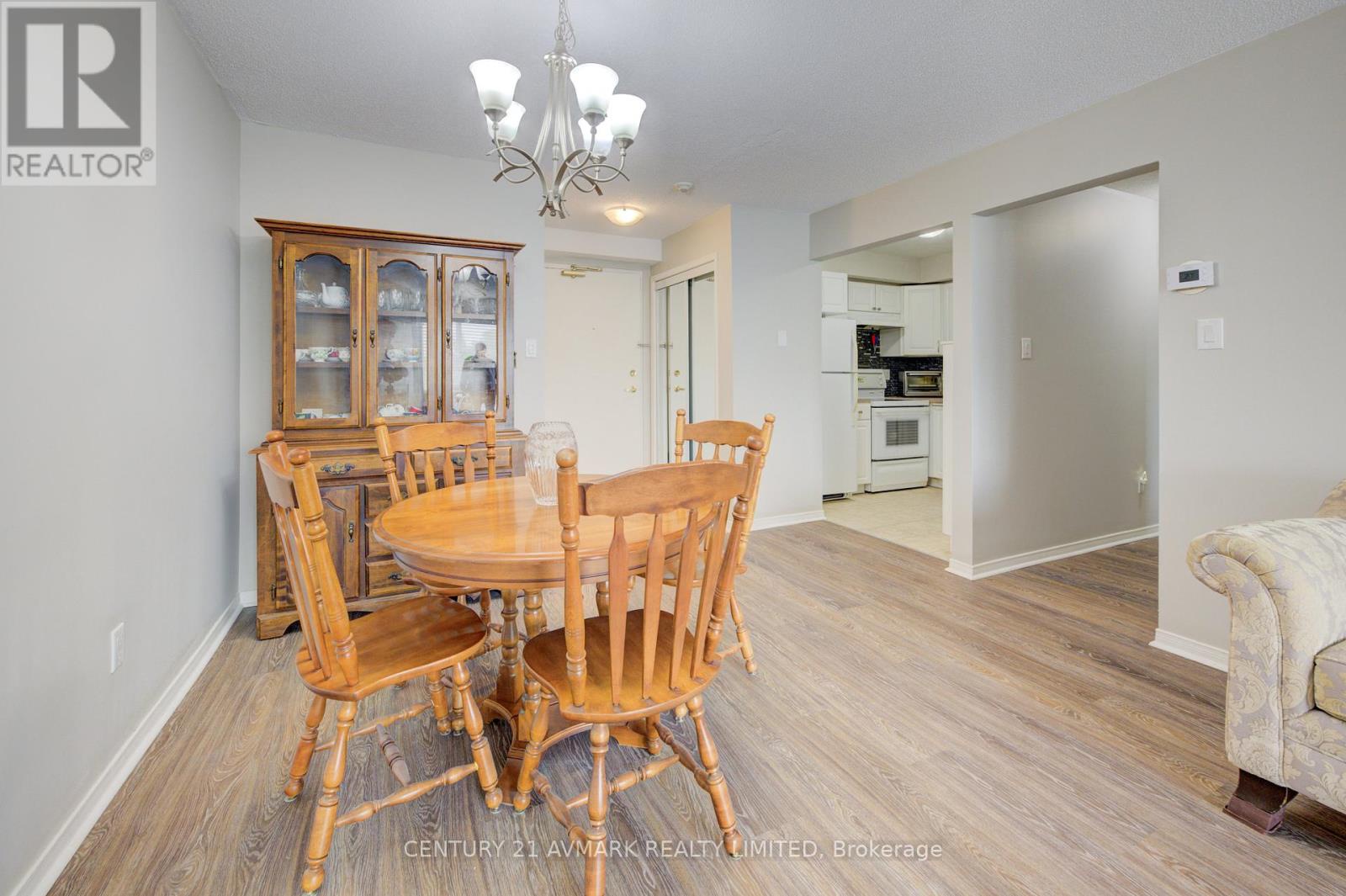 205 - 78 Roehampton Avenue, St. Catharines (carlton/bunting), Ontario