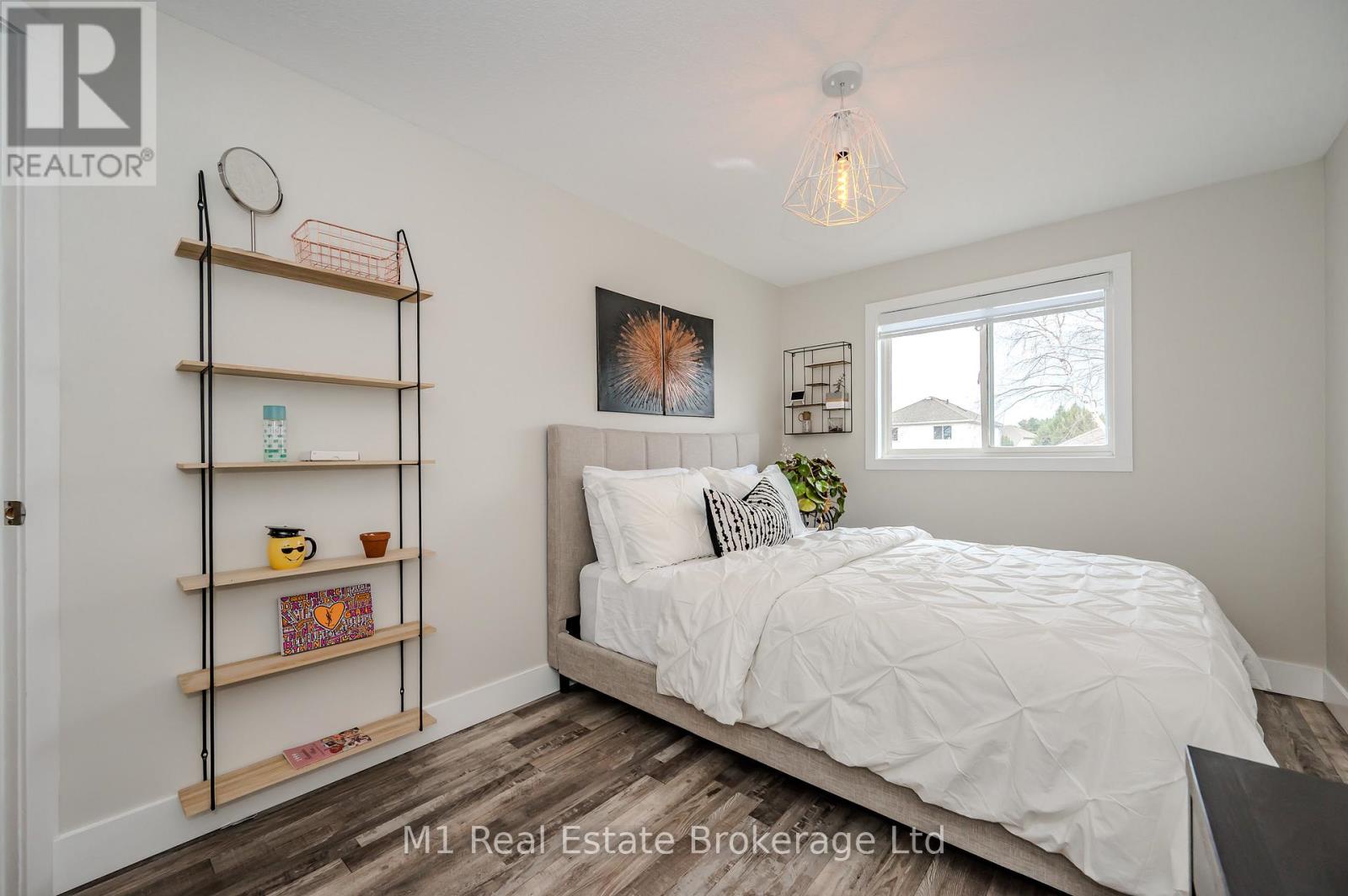 155 Stephanie Drive, Guelph (willow West/sugarbush/west Acres), Ontario