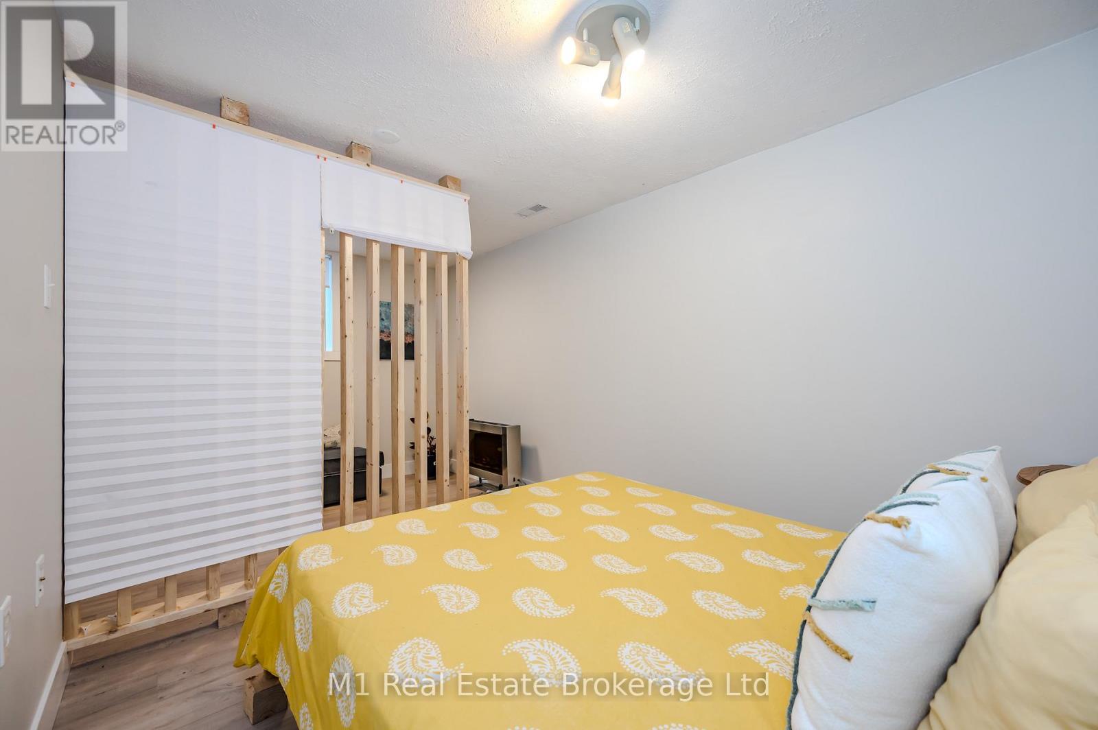 155 Stephanie Drive, Guelph (willow West/sugarbush/west Acres), Ontario