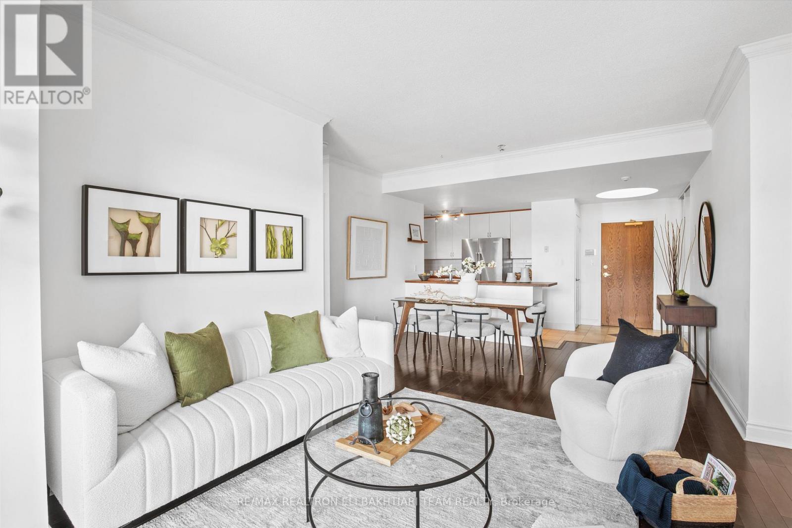 618 - 11 William Carson Crescent, Toronto (st. Andrew-windfields), Ontario