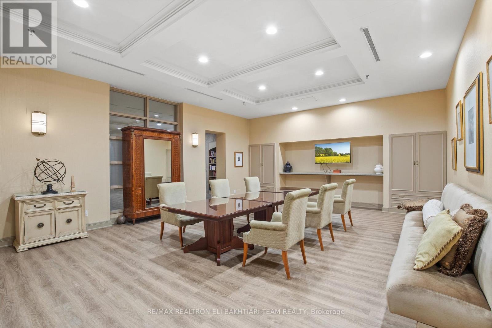 618 - 11 William Carson Crescent, Toronto (st. Andrew-windfields), Ontario