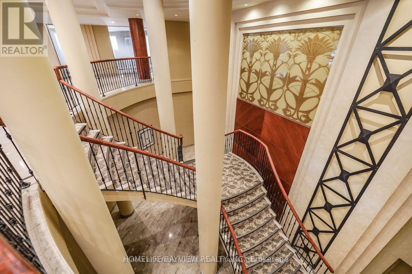 618 - 11 William Carson Crescent, Toronto (st. Andrew-windfields), Ontario