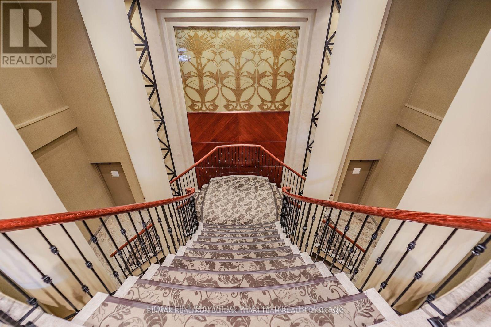 618 - 11 William Carson Crescent, Toronto (st. Andrew-windfields), Ontario