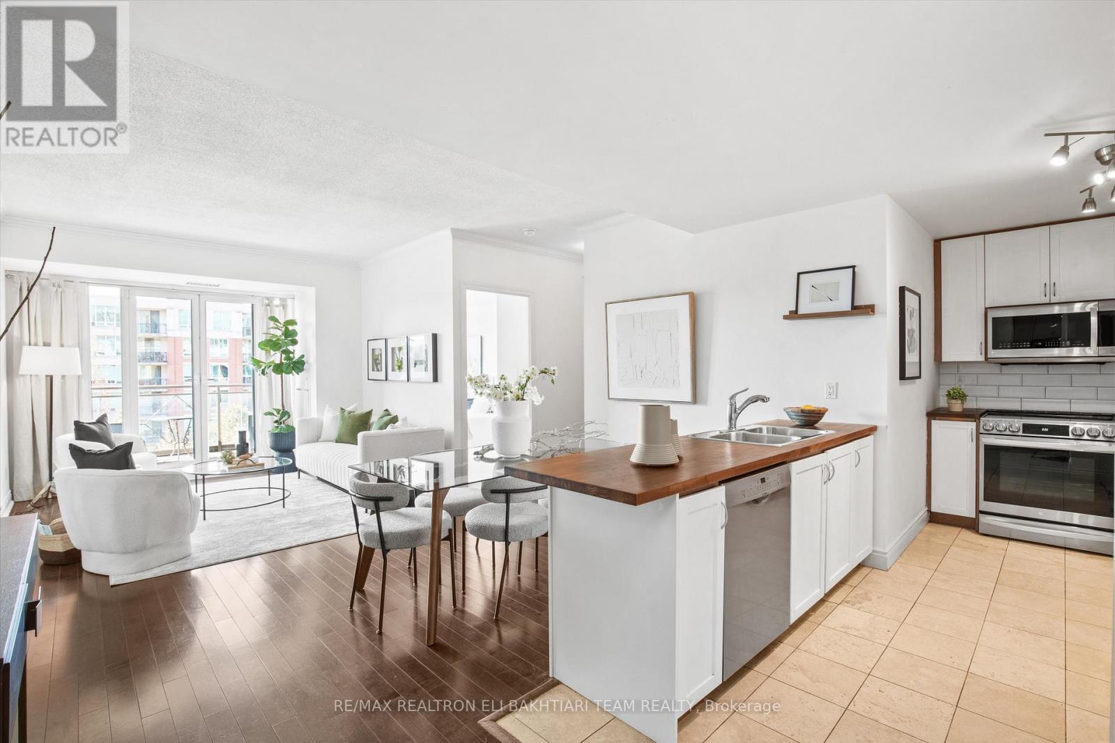 618 - 11 William Carson Crescent, Toronto (st. Andrew-windfields), Ontario