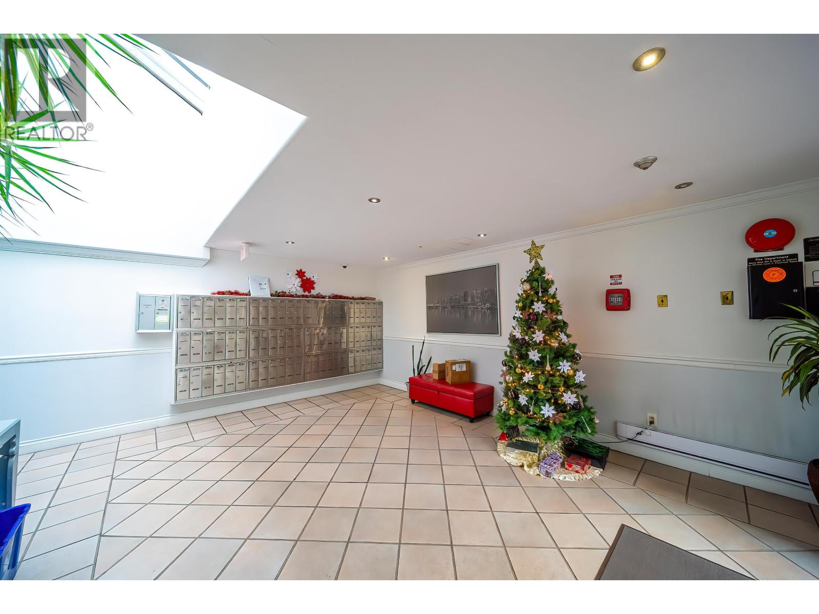 602 1270 Robson Street, Vancouver, British Columbia