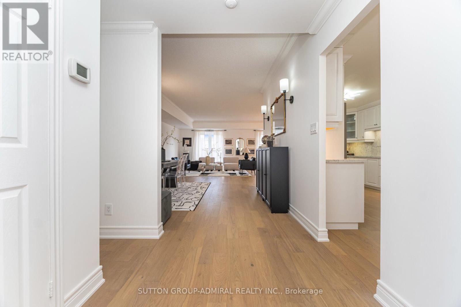 304 - 30 Anglesey Boulevard, Toronto (edenbridge-humber Valley), Ontario