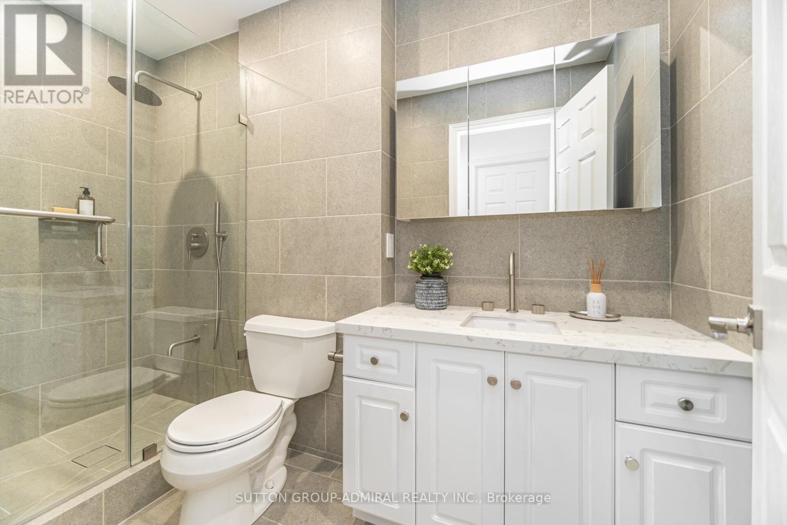 304 - 30 Anglesey Boulevard, Toronto (edenbridge-humber Valley), Ontario