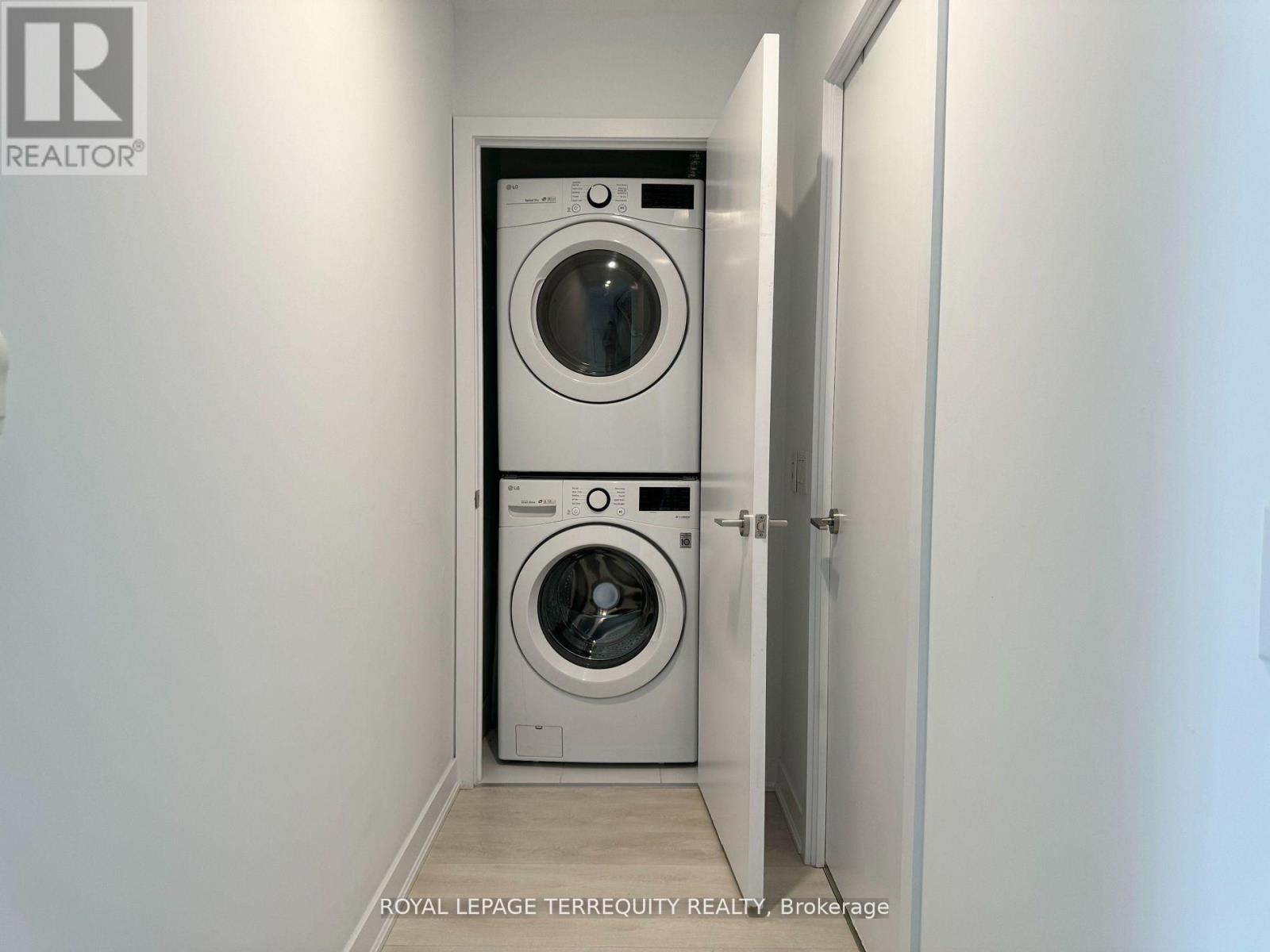 421 - 120 Parliament Street, Toronto (moss Park), Ontario