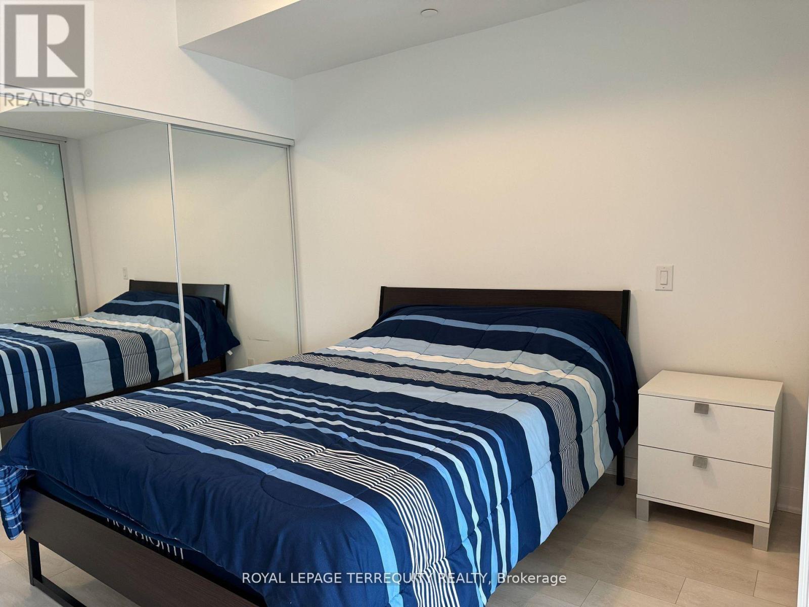 421 - 120 Parliament Street, Toronto (moss Park), Ontario