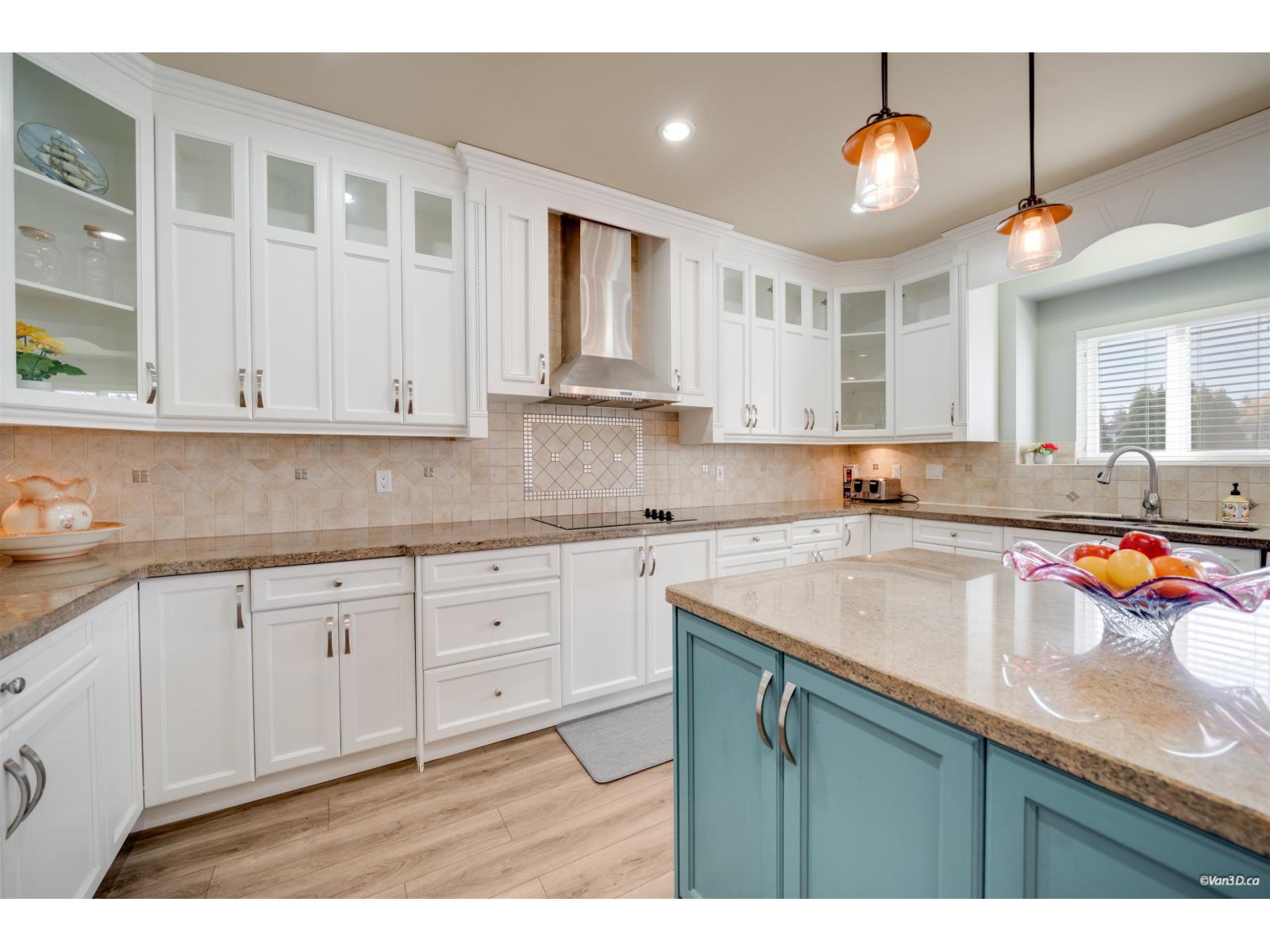 8197 211 Street, Langley, British Columbia