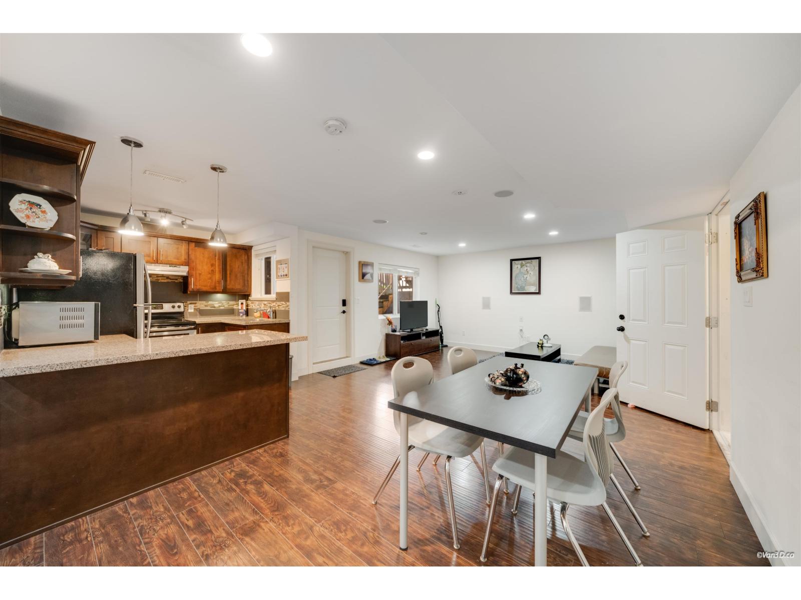 8197 211 Street, Langley, British Columbia