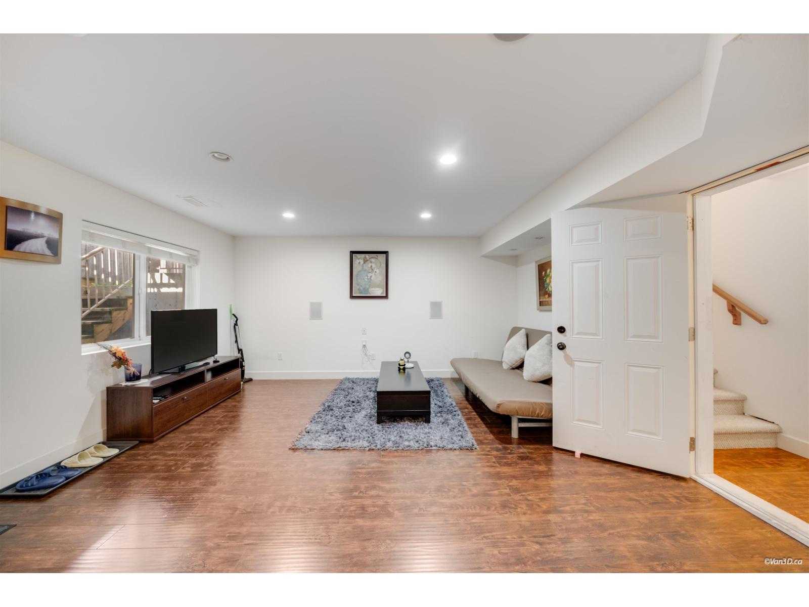 8197 211 Street, Langley, British Columbia
