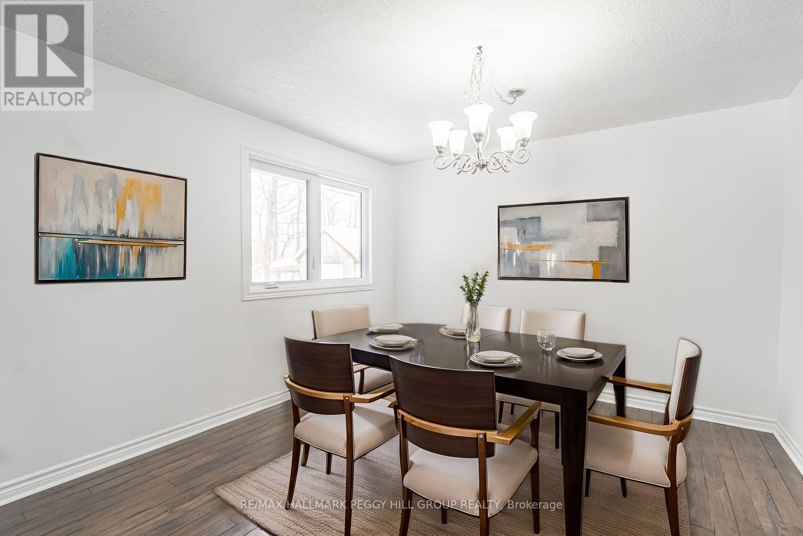 5853 Yonge Street, Innisfil, Ontario