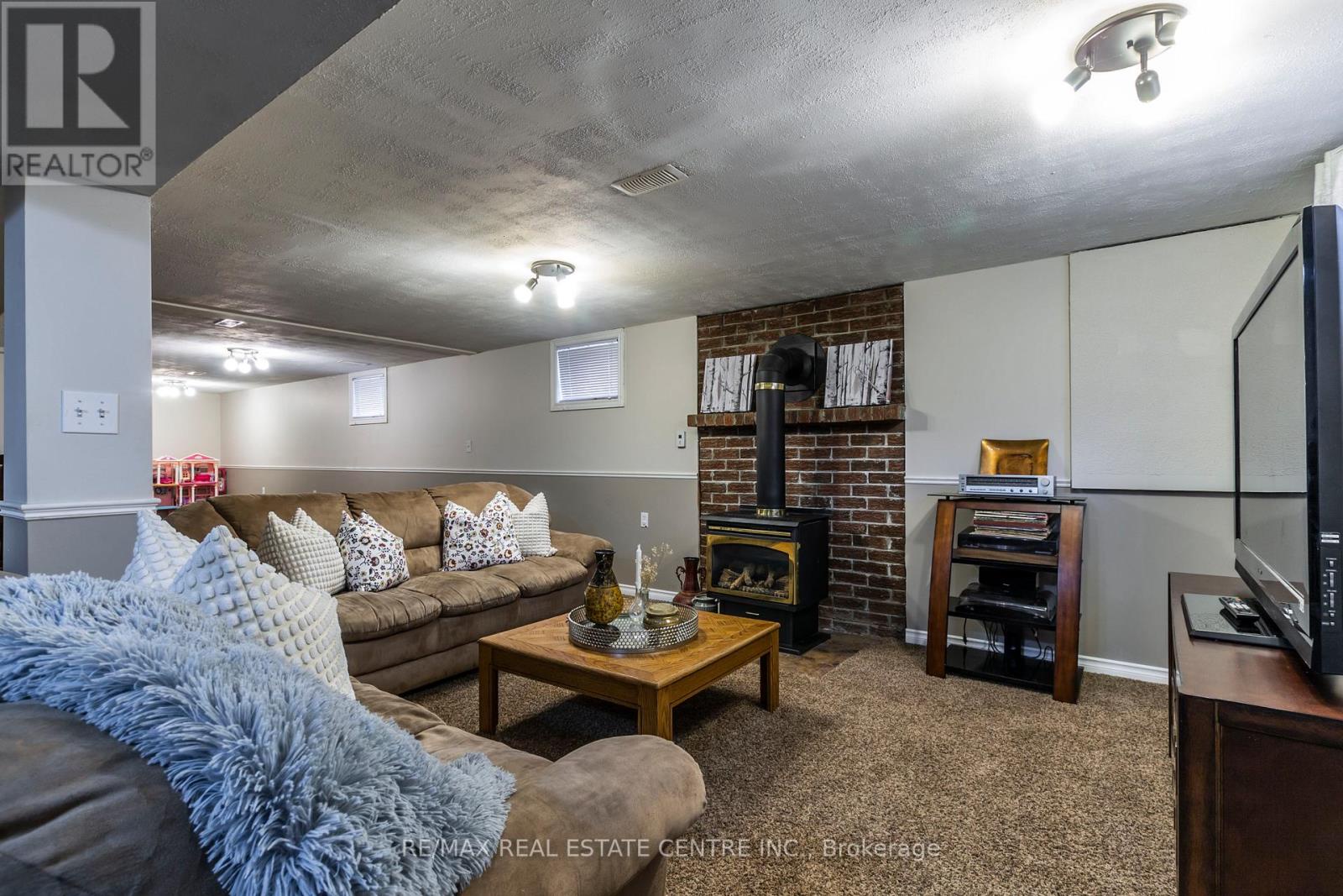 34 Milton Heights Crescent, Milton (mn Milton North), Ontario