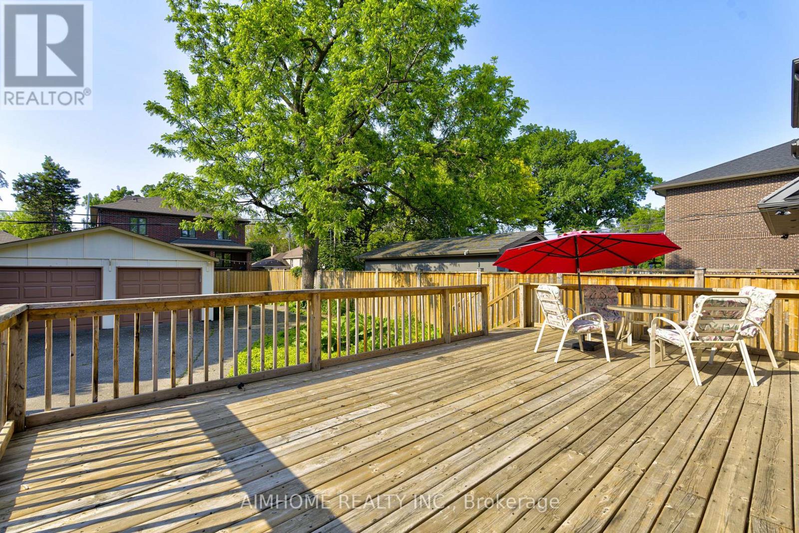 97 Edgecroft Road, Toronto (stonegate-queensway), Ontario