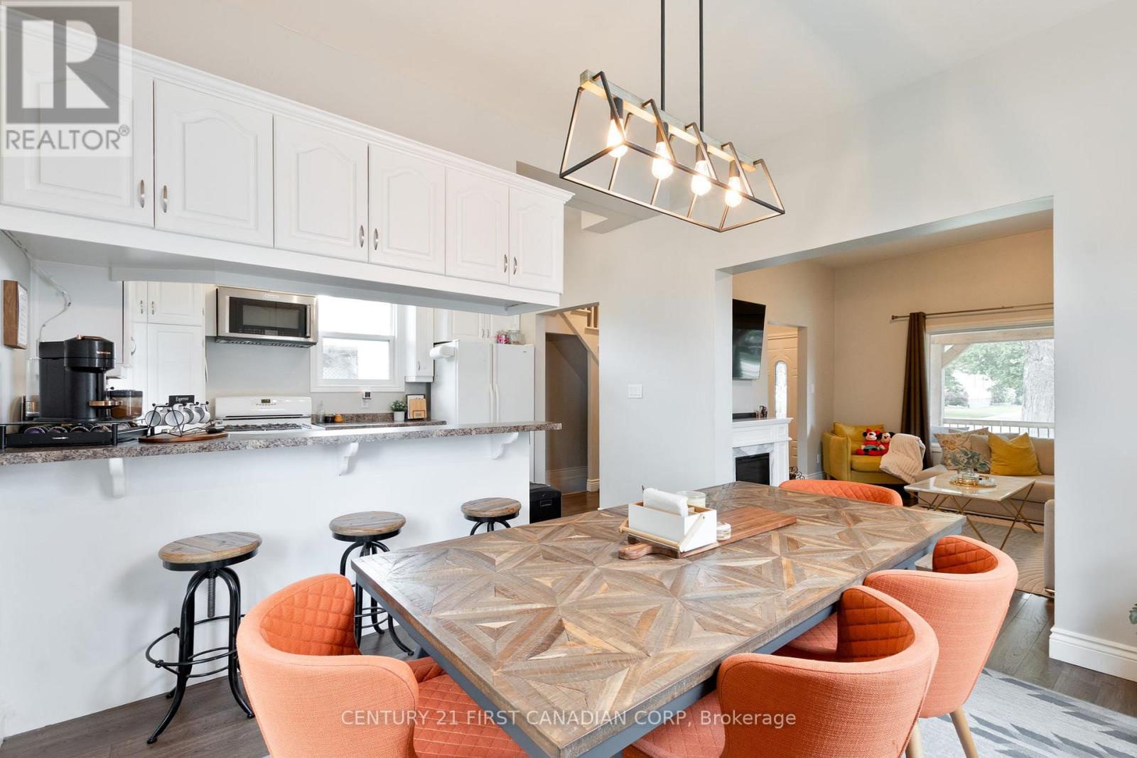 41 South Edgeware Road, St. Thomas, Ontario