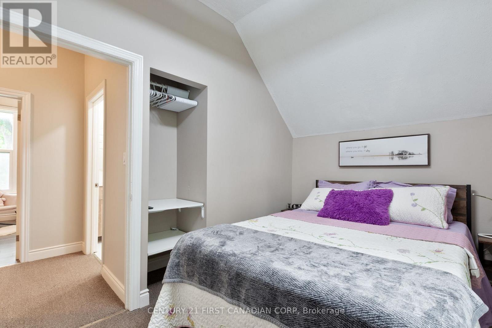 41 South Edgeware Road, St. Thomas, Ontario