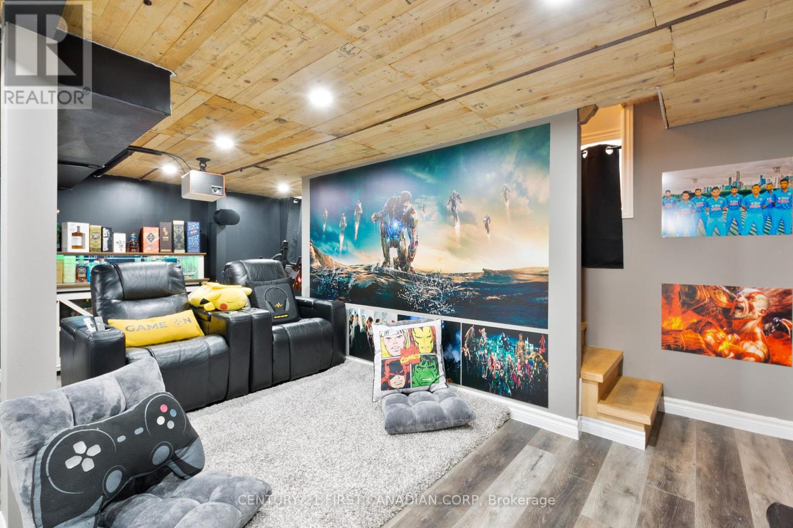 41 South Edgeware Road, St. Thomas, Ontario