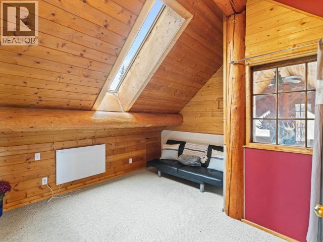 103084 Alaska Highway, Haines Junction, Yukon