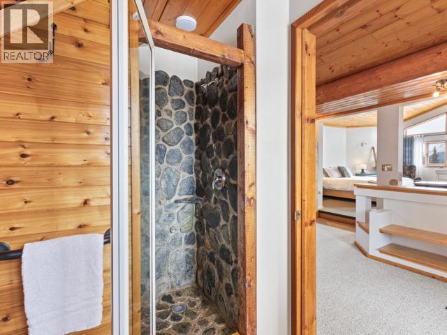 103084 Alaska Highway, Haines Junction, Yukon