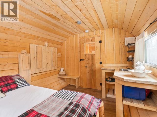 103084 Alaska Highway, Haines Junction, Yukon