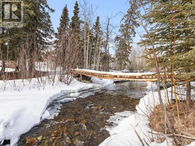 103084 Alaska Highway, Haines Junction, Yukon