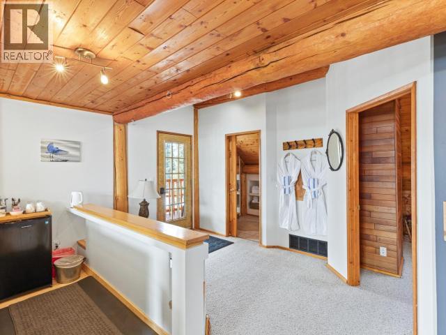 103084 Alaska Highway, Haines Junction, Yukon