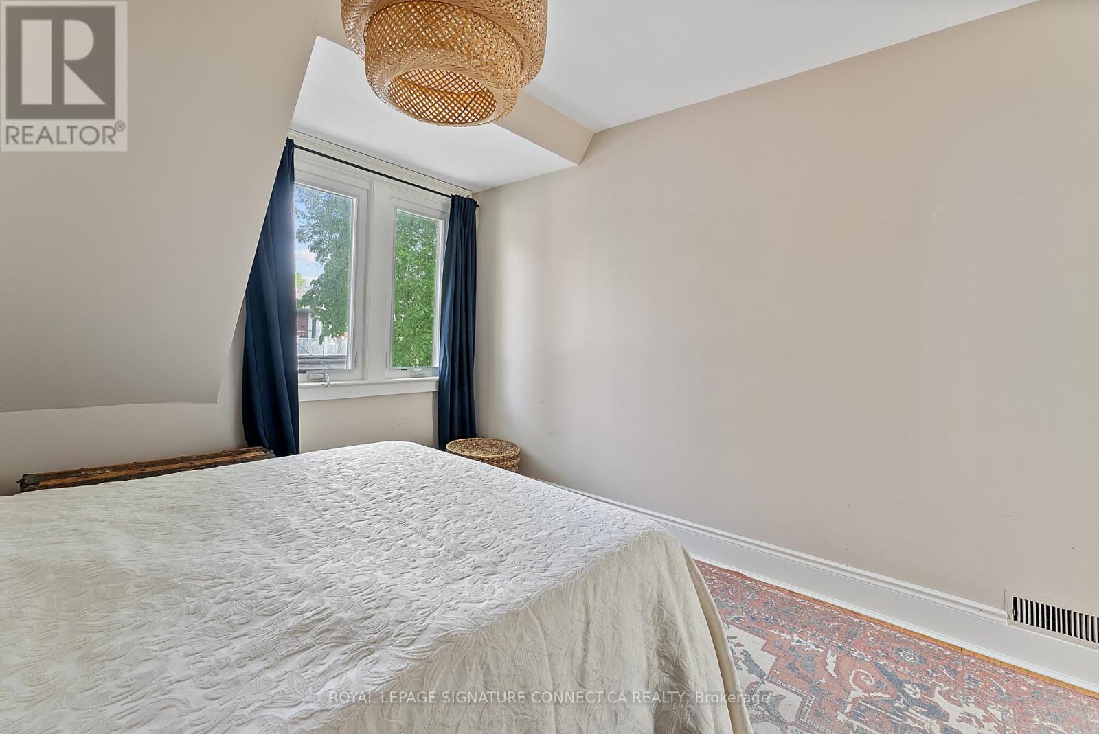 7 Norway Avenue, Toronto (the Beaches), Ontario