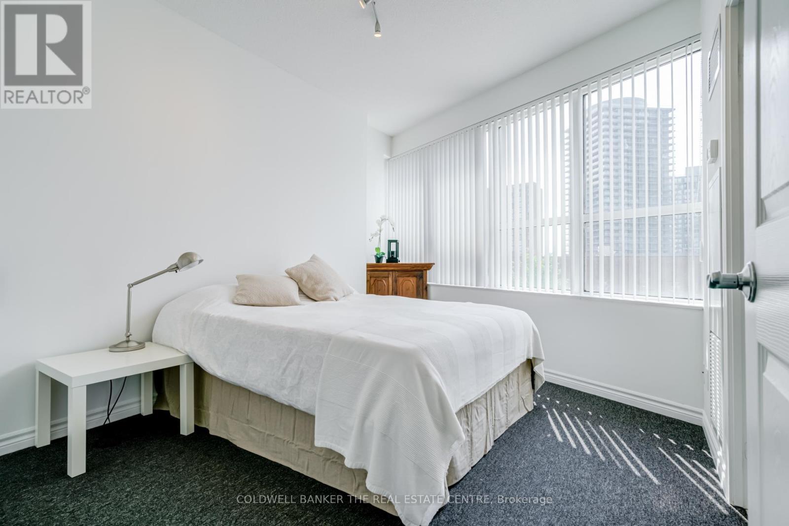 310 - 18 Holmes Avenue, Toronto (willowdale East), Ontario