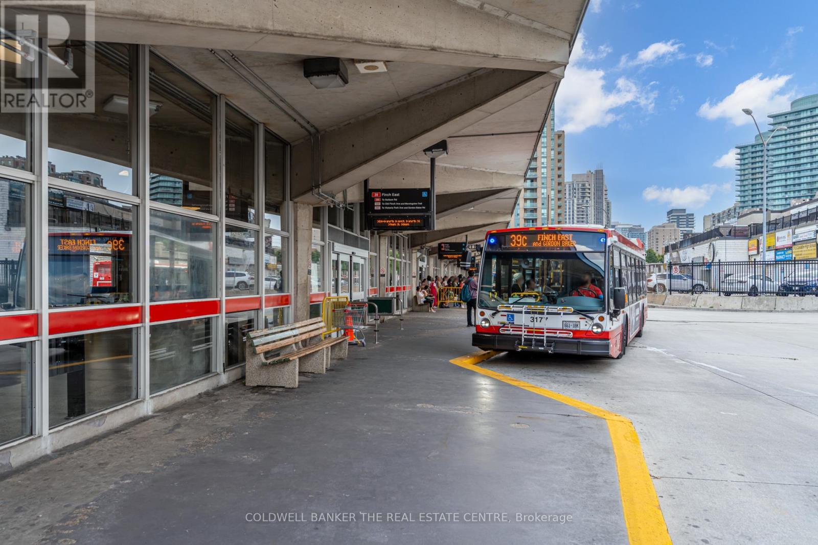 310 - 18 Holmes Avenue, Toronto (willowdale East), Ontario