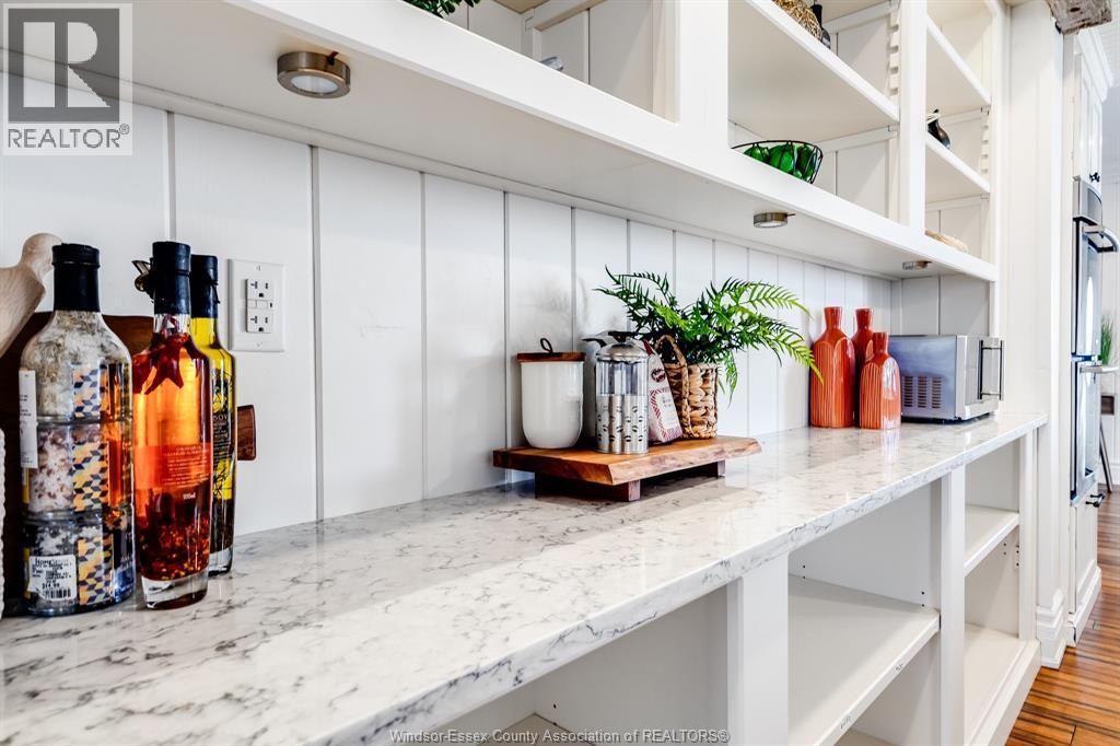 20 Division Street South, Kingsville, Ontario