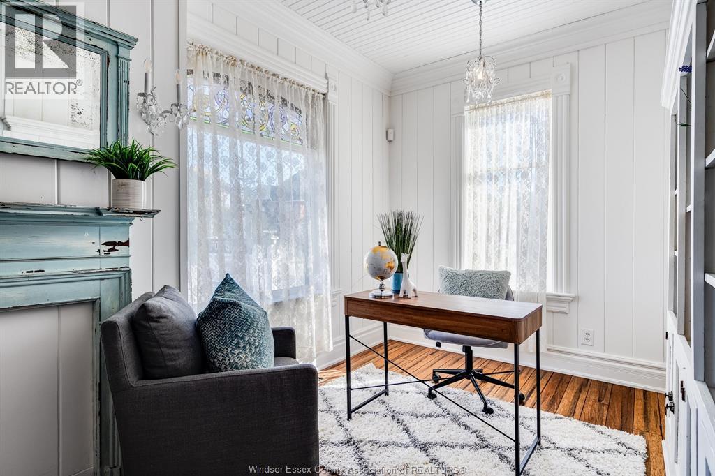 20 Division Street South, Kingsville, Ontario