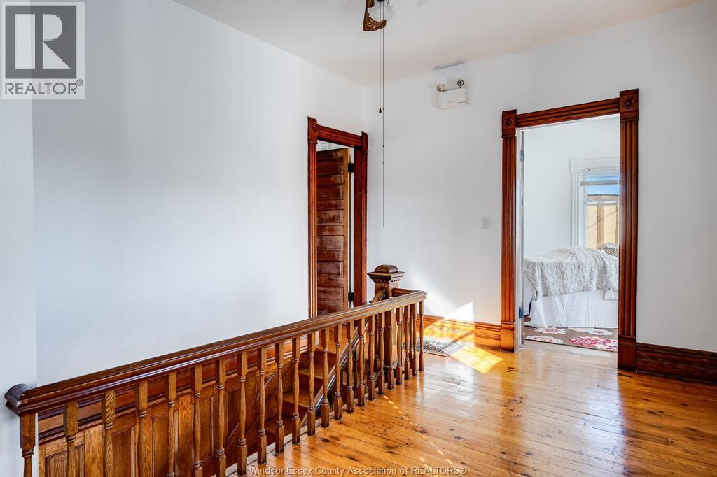 20 Division Street South, Kingsville, Ontario