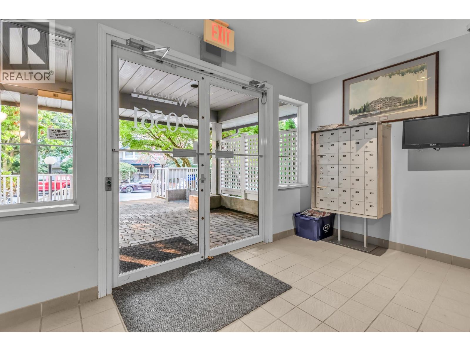 401 20561 113 Avenue, Maple Ridge, British Columbia