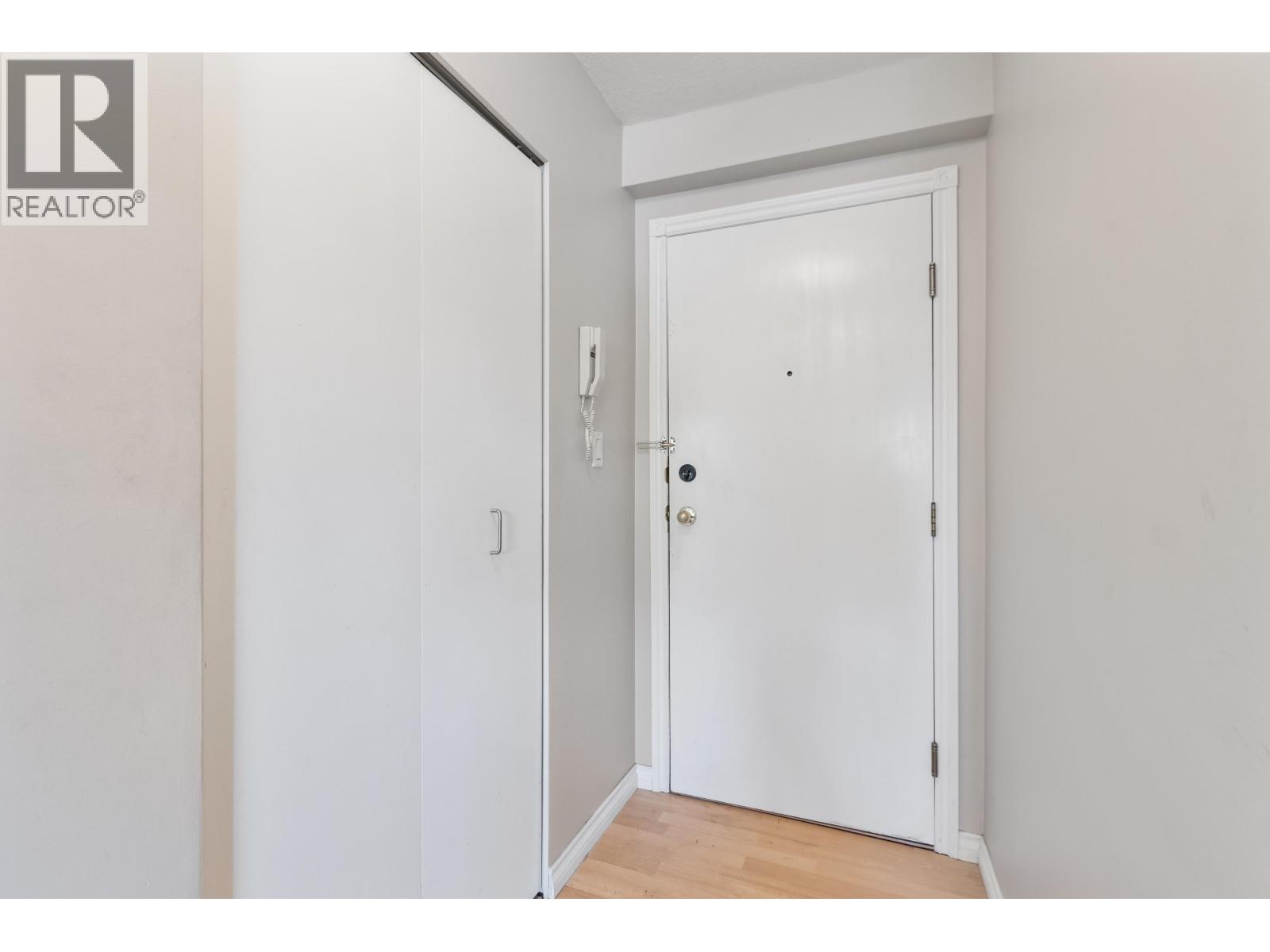 401 20561 113 Avenue, Maple Ridge, British Columbia