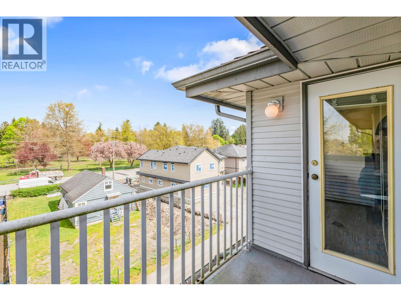 401 20561 113 Avenue, Maple Ridge, British Columbia