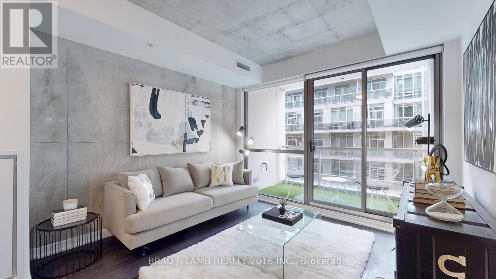 518 - 39 Brant Street W, Toronto (niagara), Ontario