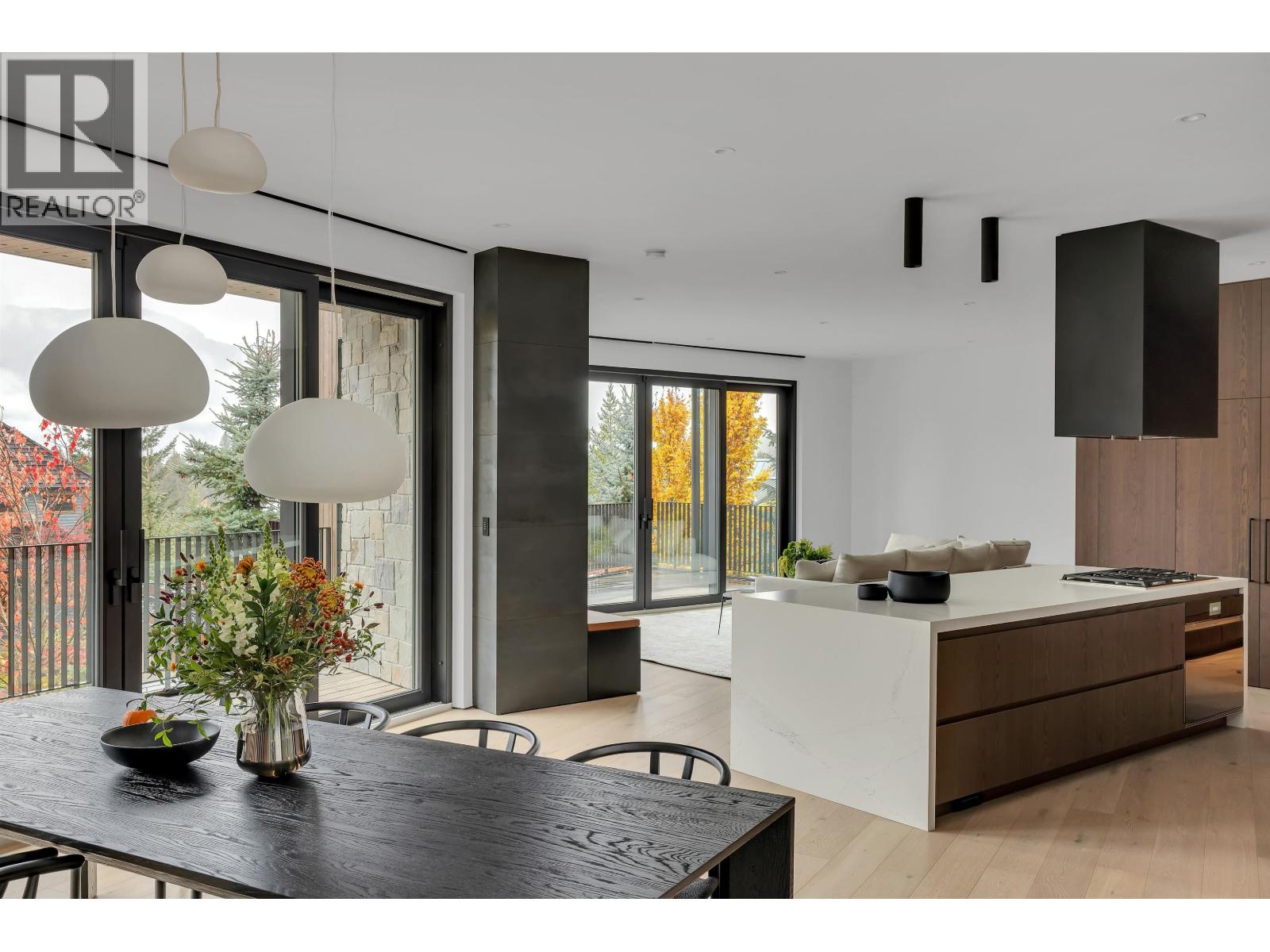 3565 Falcon Crescent, Whistler, British Columbia