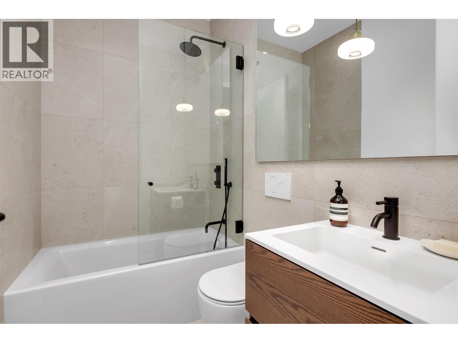 3565 Falcon Crescent, Whistler, British Columbia