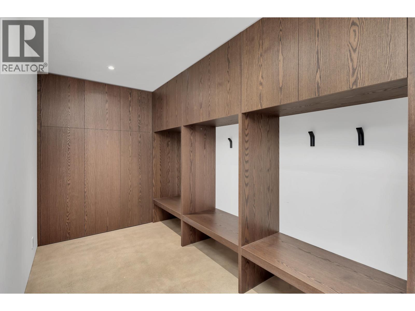 3565 Falcon Crescent, Whistler, British Columbia