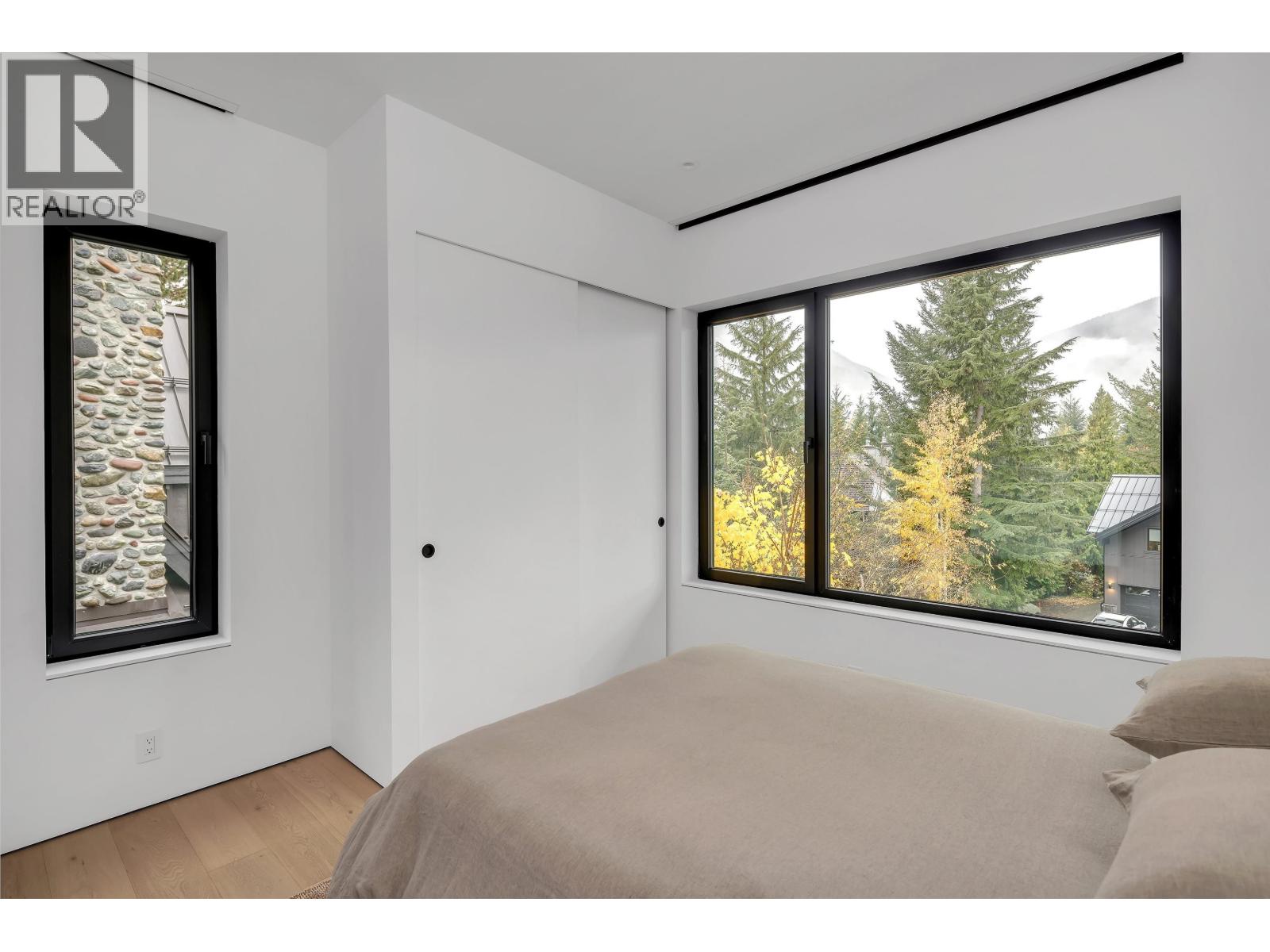 3565 Falcon Crescent, Whistler, British Columbia