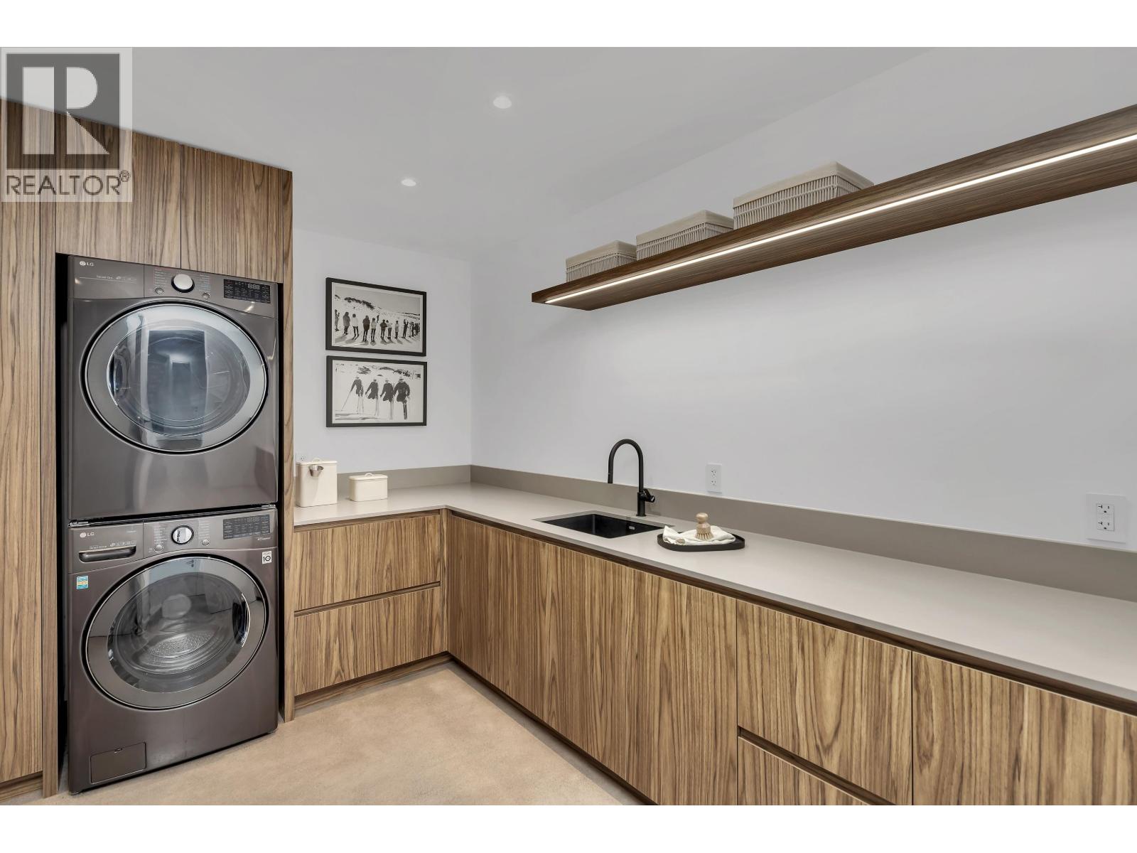 3565 Falcon Crescent, Whistler, British Columbia