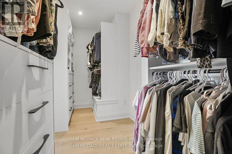 24 - 10 Lunar Crescent, Mississauga (streetsville), Ontario