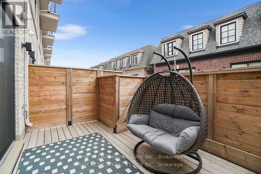 24 - 10 Lunar Crescent, Mississauga (streetsville), Ontario