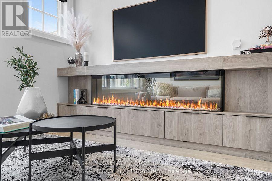 24 - 10 Lunar Crescent, Mississauga (streetsville), Ontario