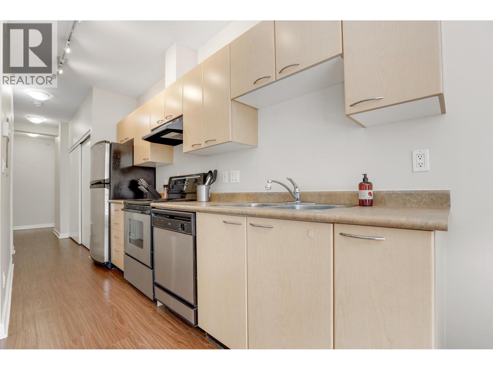 209 1249 Granville Street, Vancouver, British Columbia