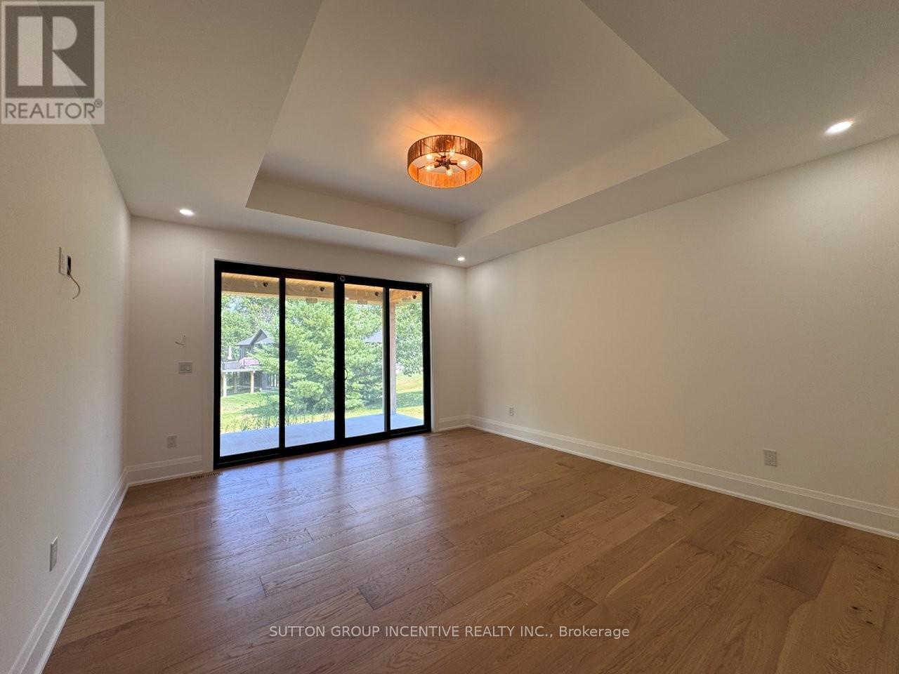 5 Jean Miller Court, Springwater (snow Valley), Ontario