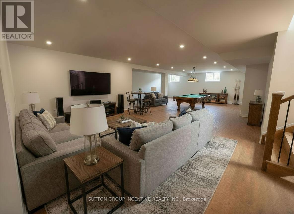 5 Jean Miller Court, Springwater (snow Valley), Ontario