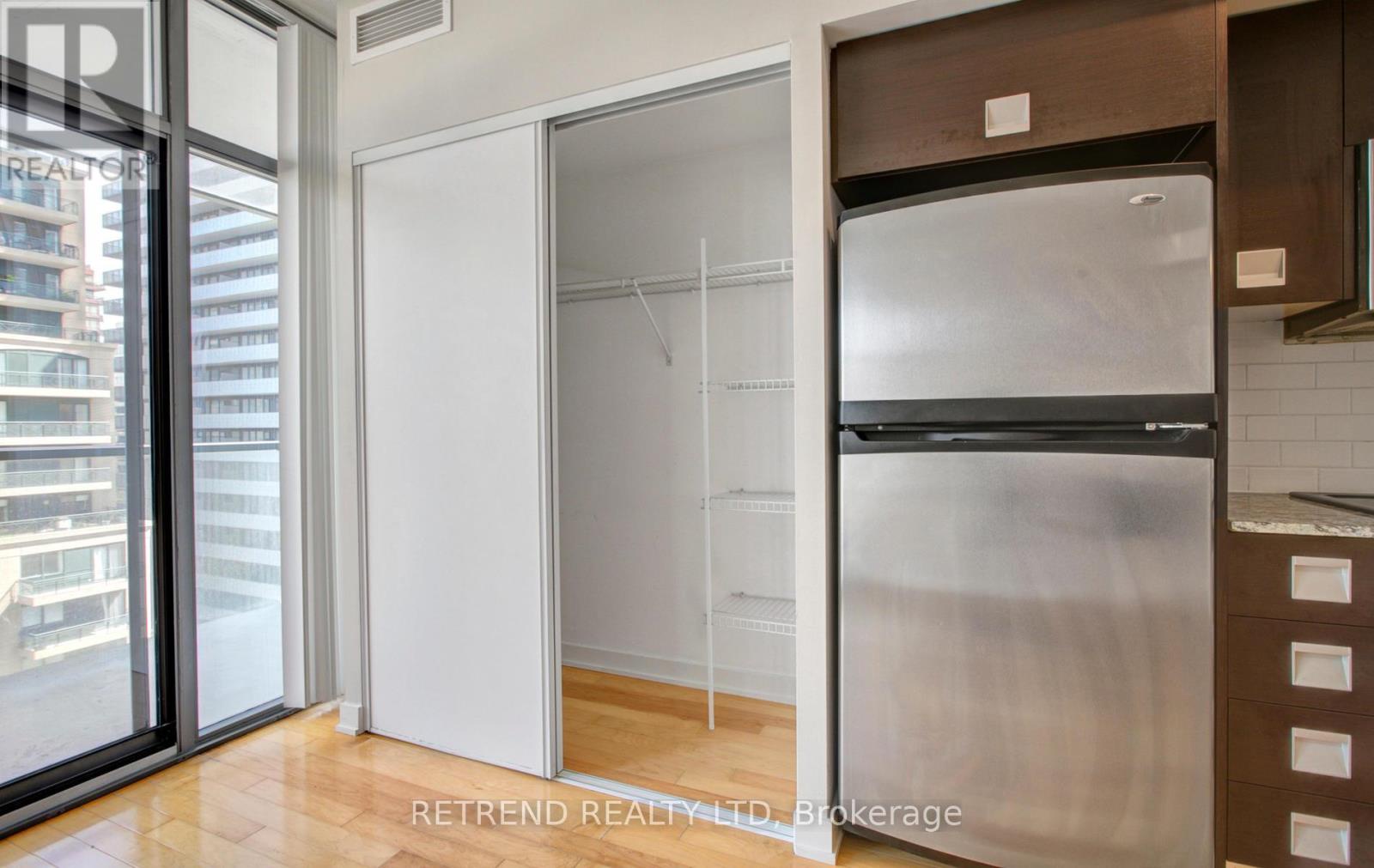 1010 - 33 Charles Street E, Toronto (church-yonge Corridor), Ontario